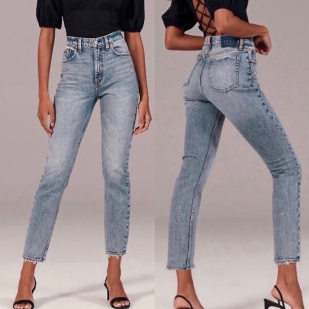 Abercrombie & Fitch Curve Love Size 4/27 Mom Jean